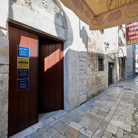 Palace Central Square Trogir Exteriér fotografie